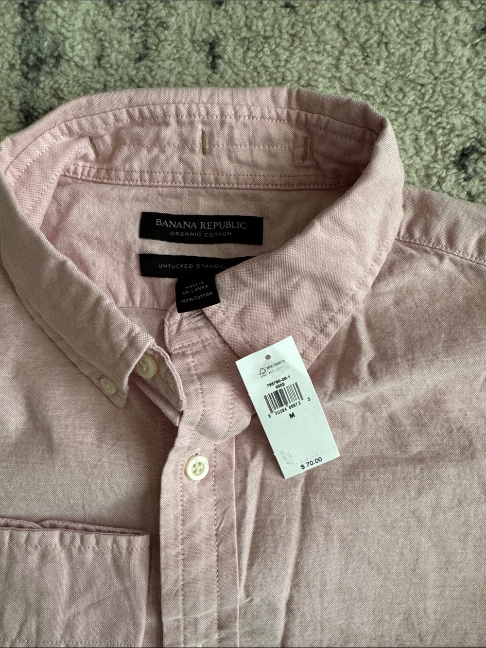 Banana Republic Men’s Pale Pink Oxford Button-Down Shirt